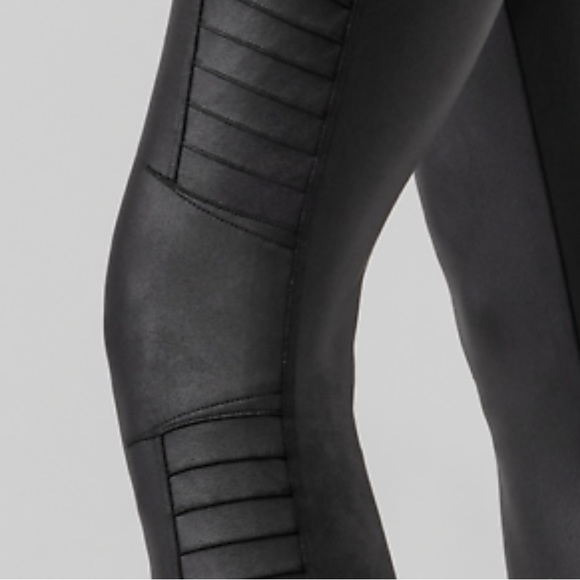 Athleta Delancey Gleam Moto Tight 3X Black NWT - Picture 4 of 7